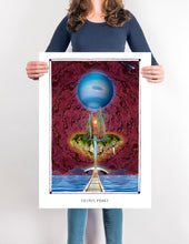 Laden Sie das Bild in den Galerie-Viewer, COSMIC PEAKS