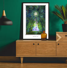 Laden Sie das Bild in den Galerie-Viewer, CRYSTAL CITY