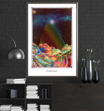 Laden Sie das Bild in den Galerie-Viewer, ULTRAVIOLETT