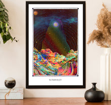 Laden Sie das Bild in den Galerie-Viewer, ULTRAVIOLETT